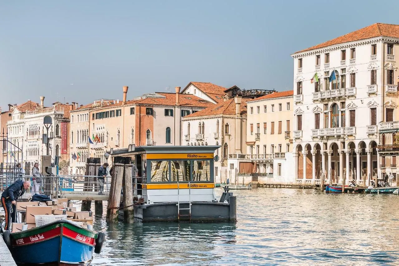 Ca' Rettore Rialto Prestige Venice Apartment